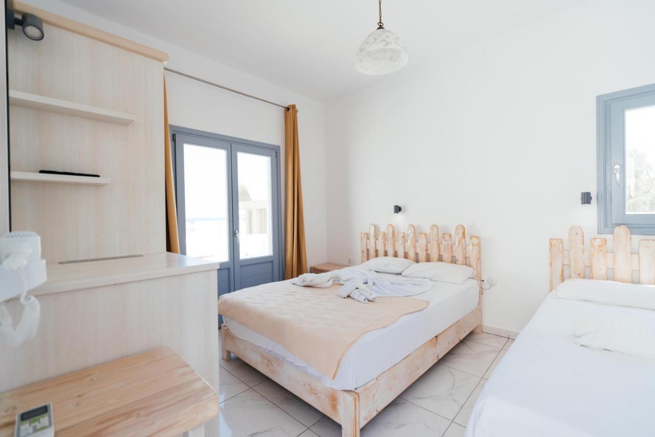 Dodomar Selection Hotel Perissa  Ngoại thất bức ảnh