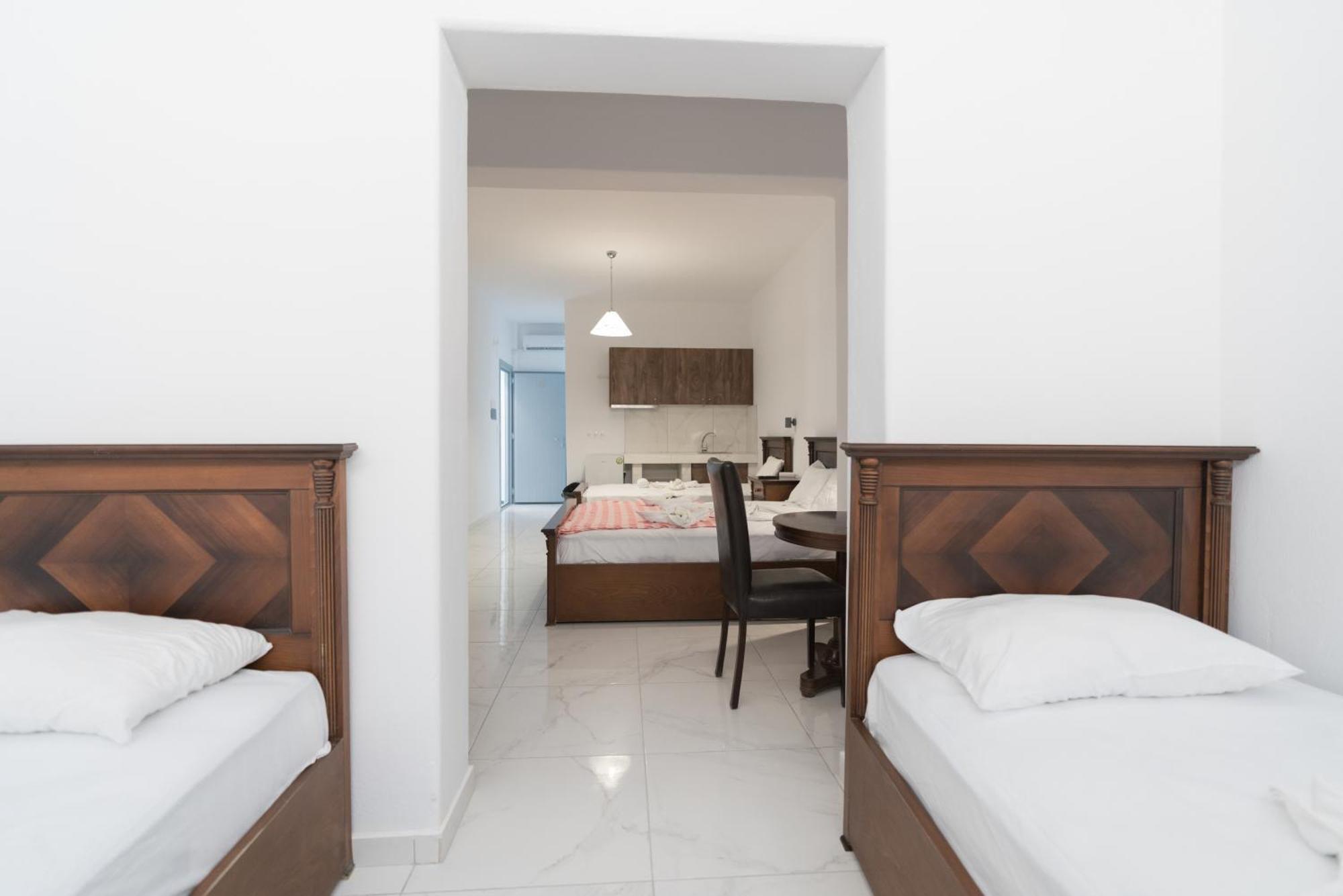Dodomar Selection Hotel Perissa  Ngoại thất bức ảnh