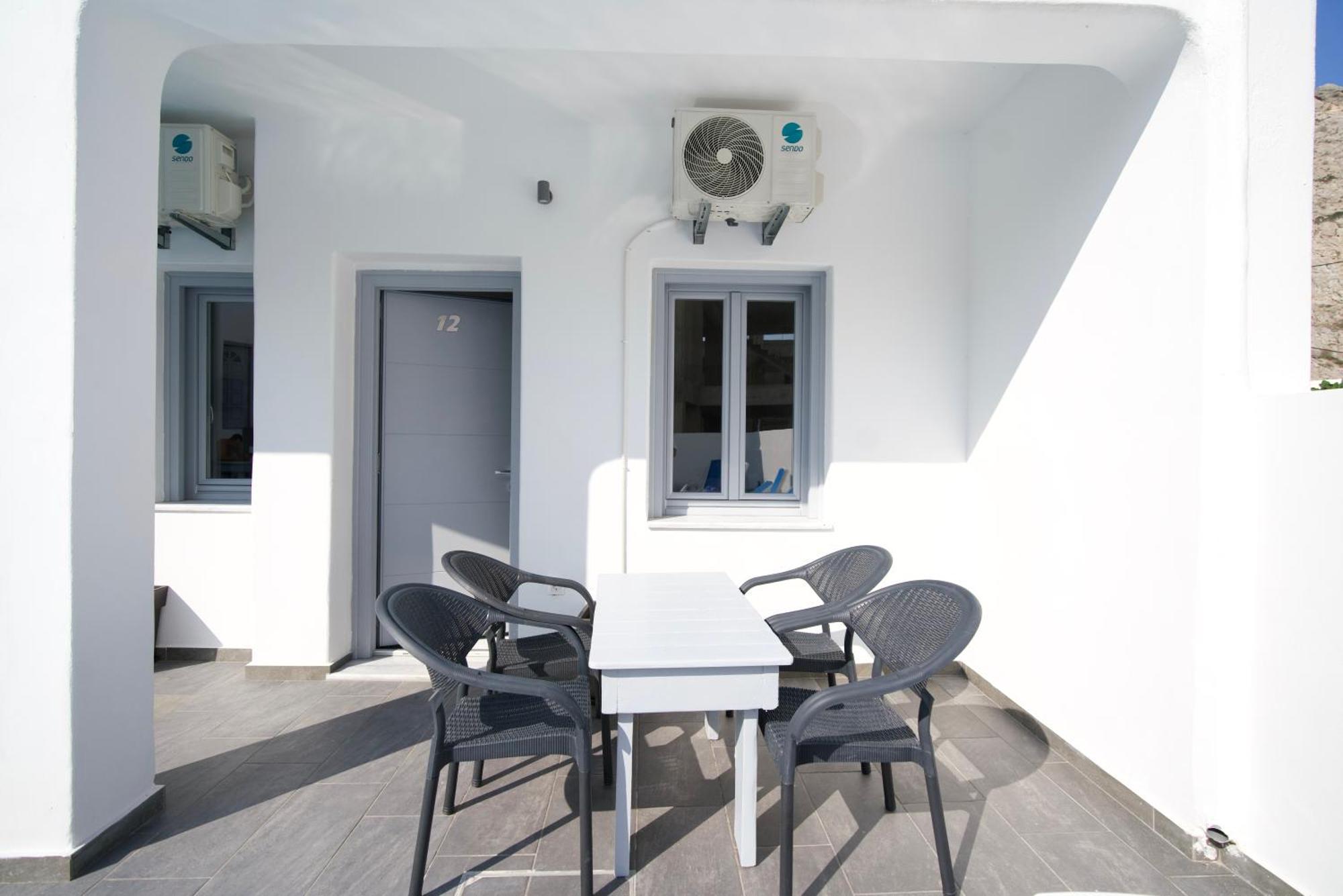 Dodomar Selection Hotel Perissa  Ngoại thất bức ảnh